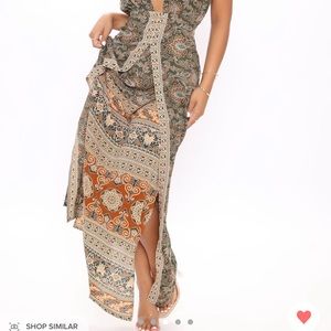 Exotic touch crap maxi dress